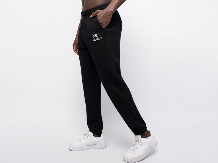 Sports trousers Arcteryx